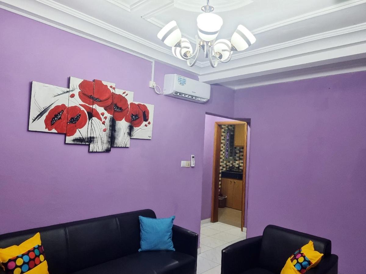 Residence Sighaka - Gold Apartment - Wifi, Gardien, Parking Douala Bagian luar foto