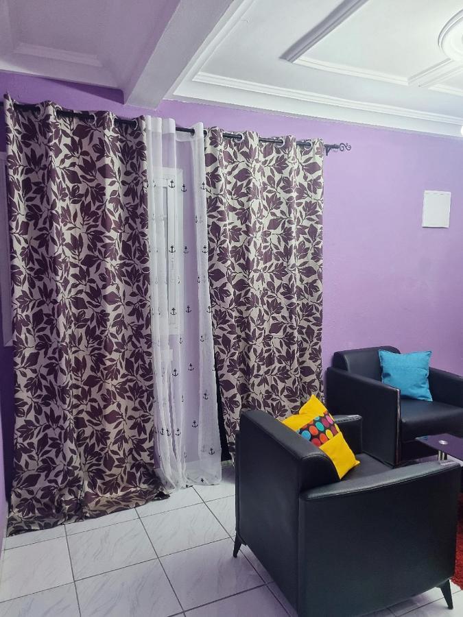 Residence Sighaka - Gold Apartment - Wifi, Gardien, Parking Douala Bagian luar foto