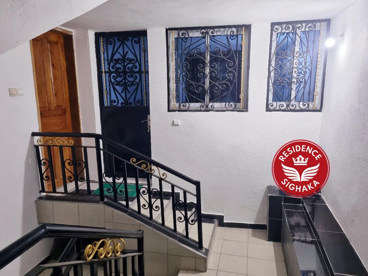 Residence Sighaka - Gold Apartment - Wifi, Gardien, Parking Douala Bagian luar foto